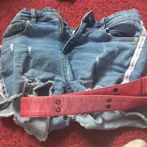 Blue shorts with aesthetic pink belt